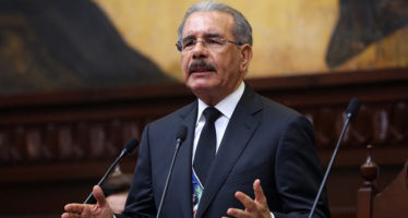 Presidente Danilo Medina extiende toque de queda hasta el 13 de junio