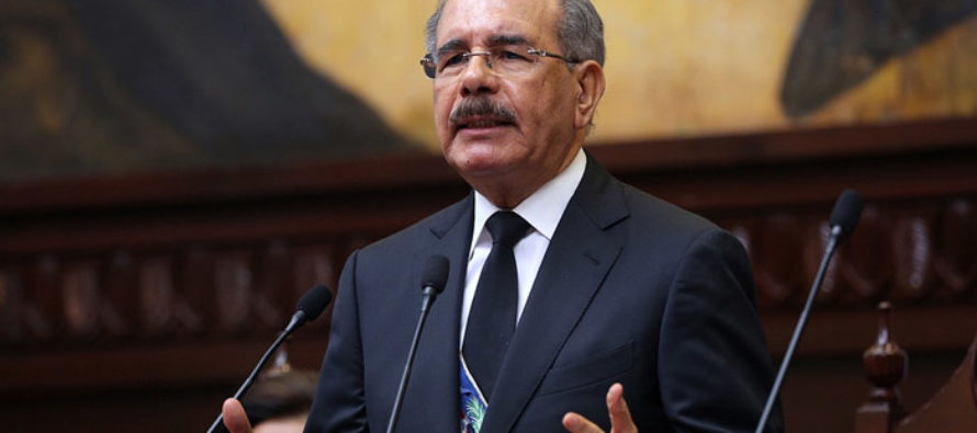 Presidente Danilo Medina extiende toque de queda hasta el 13 de junio