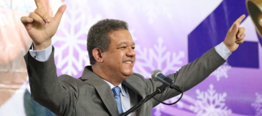 JCE admite candidatura presidencial de Leonel Fernández