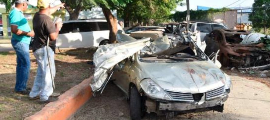 Mueren tres hermanos en accidente de tránsito en Santiago