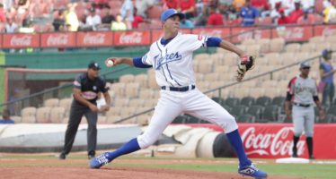 Ubaldo Jiménez define como “grandioso” retorno al Licey