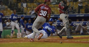 Licey derrota a los Gigantes 8-2; César Valdez gana y poncha ocho