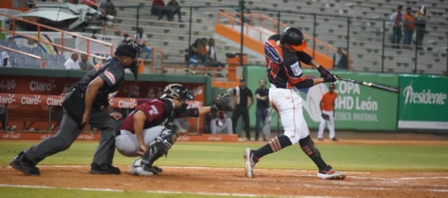 Toros consiguen 3ª victoria en línea; últimas dos frente a los Gigantes