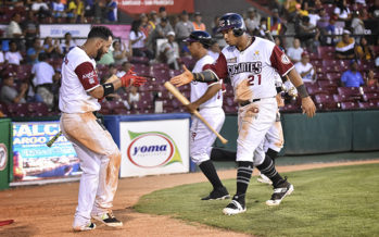 Gigantes vencen a las Estrellas 8-5