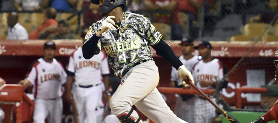 Estrellas detienen racha negativa; derrotan a los Gigantes 9-4