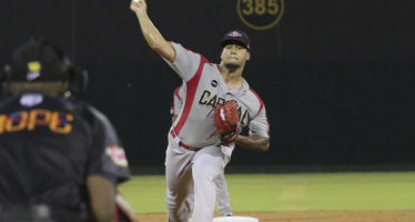 Leones continúan invictos; Derrotan a los Gigantes para su 5ta victoria