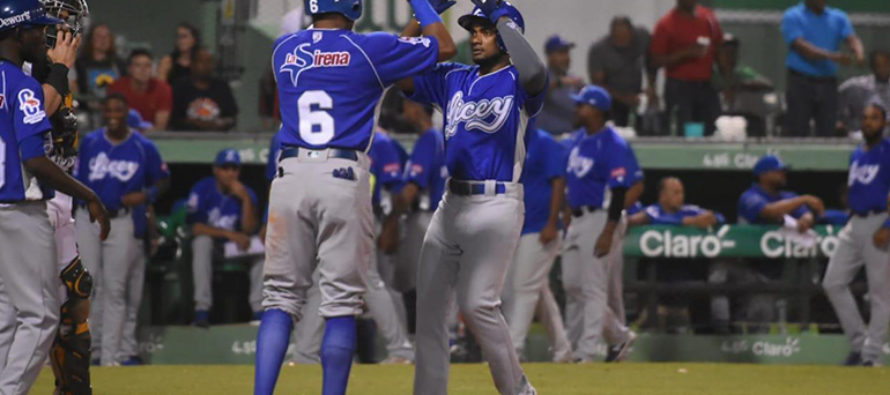 Tigres superan a las Estrellas y se colocan en la segunda posición