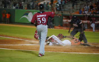 Los Toros detienen racha de 7 victorias de los Leones