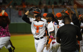 Toros derrotan a las Estrellas su primer triunfo de la temporada