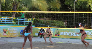 Arrancó el Circuito Continental NORCECA de Voleibol de Playa; parada Hato Mayor