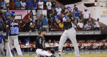 Tigres devuelven blanqueada a los Gigantes; Franco y Hernández pegan H4