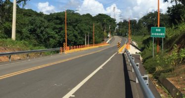 Obras Públicas dice construyó 22 kilómetros de carretera donde solo hay 9