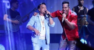 Arrancó la Gira del Pueblo de Romeo Santos