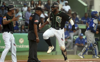 Las Estrellas se ponen a 5.0 partidos del cuarto lugar al ganarle al Licey