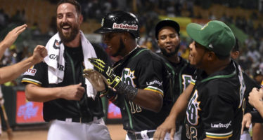 Estrellas dejan en el terreno a los Gigantes en 12 innings