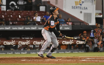 Toros apalean a los Gigantes en el Julián Javier