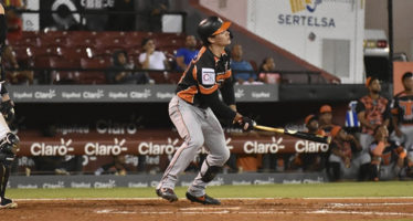 Toros apalean a los Gigantes en el Julián Javier