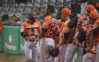 Toros vuelven a adueñarse del segundo lugar al vencer Estrellas 4-3