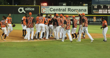 Toros dejan a las Águilas en el terreno; empatan en la primera posición con los Leones