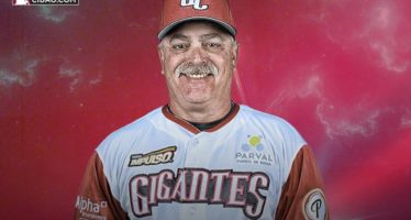 Gigantes contratan a Mike Rojas como nuevo dirigente