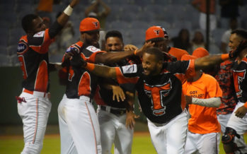 Toros superan a las Águilas; logran 9ª victoria seguida