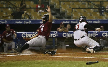 Gigantes vencen a los Leones 2-1