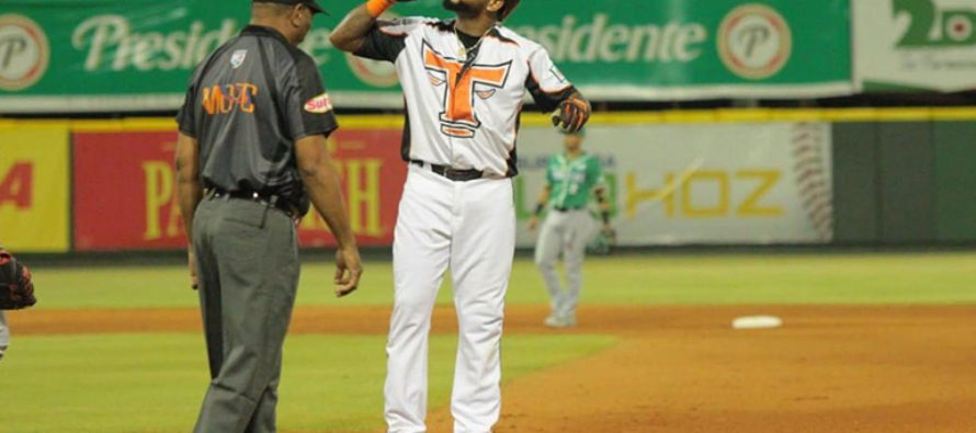 Toros vencen a las Estrellas en 13 innings y avanzan a los playoffs