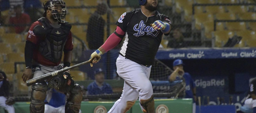 Licey blanquea a Gigantes; Juan Francisco pega jonrón 70