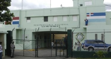 Muere un preso y otros dos heridos en riña en la cárcel de la Victoria