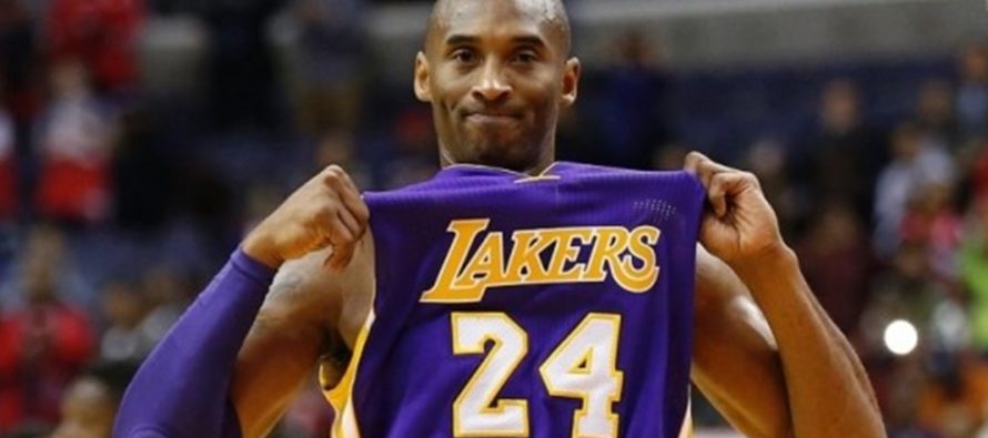 Muere Kobe Bryant un legendario jugador de baloncesto de la NBA en un accidente de helicóptero