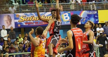 Club Centro gana el segundo de la serie final en basket superior de Higüey