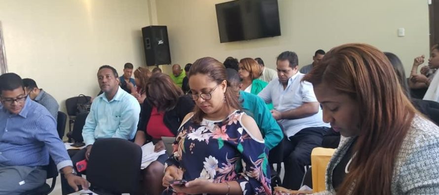 Programa República Digital del Minerd realiza taller en SPM