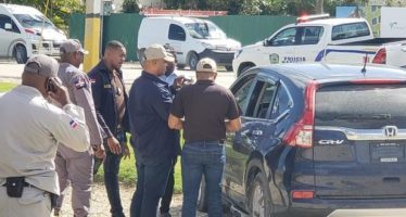 Matan a dos personas dentro de un vehículo en la autovía El Coral en Bávaro