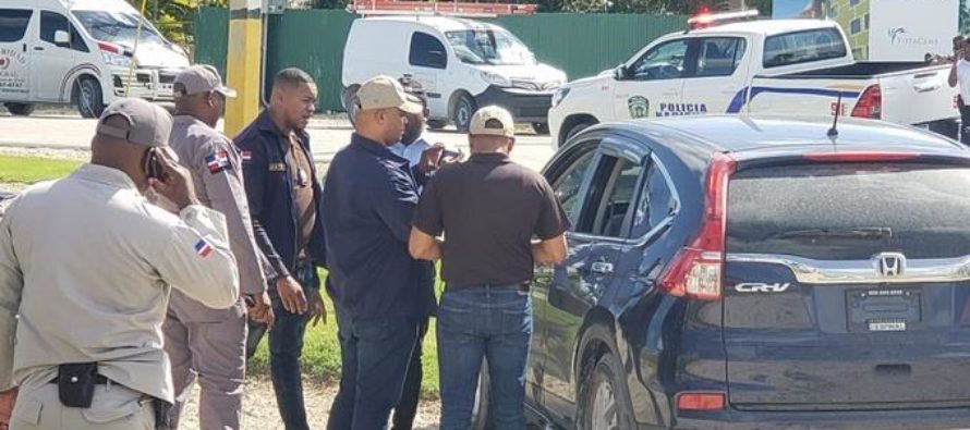 Matan a dos personas dentro de un vehículo en la autovía El Coral en Bávaro