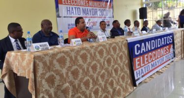 Participan 10 de los 11 candidatos a alcalde en el Debate Electoral Hato Mayor