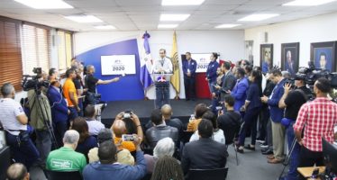 JCE informa votación en colegios electorales se mantiene a ritmo fluido