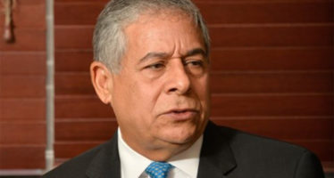 Roberto Salcedo renuncia del PLD