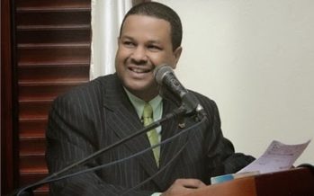 Tony Echavarría renuncia a su candidatura a senador en SPM por el PRD
