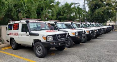 SNS distribuye ambulancias para fortalecer traslados pacientes COVID-19