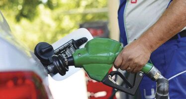 Bajan mayoría de combustibles; solo sube la gasolina regular y el GLP