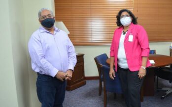 Director SNS y presidenta CODOPENF acuerdan acciones a favor de enfermeras