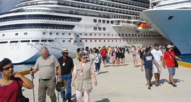 Turismo trabaja con Asociación de Cruceros de Florida y el Caribe para recibir viajeros