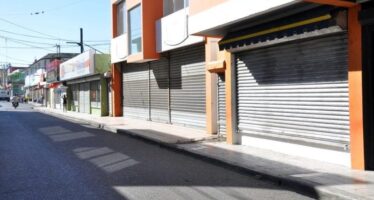 Advierten a comerciantes sobre consecuencias si abren negocios