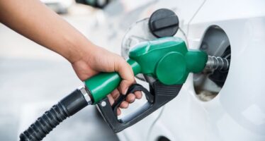 Se mantienen congelados precios de los combustibles para la semana del 8 al 14 de abril