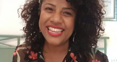 Dominicana radicada en España lanza proyecto EmpoderAna con la campaña: “Soy Así y Me Encanta”