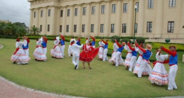 Bellas Artes celebra sus 80 años como cuna del arte nacional