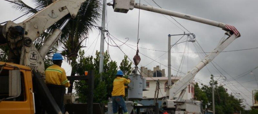 EDE Este informa que trabaja en circuitos afectados por tormenta Isaías