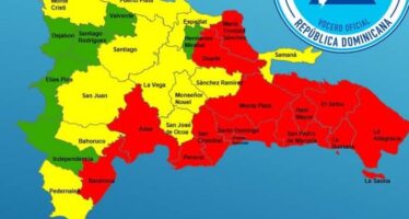 Todas las provincias de la región este en alerta roja por tormenta Isaías