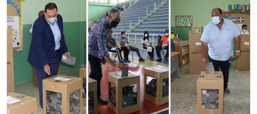 Gran cantidad de votantes se observan en los colegios electorales de Hato Mayor