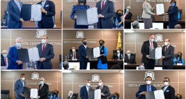 JCE realiza acto de entrega de Certificados de Elección del Nivel Senatorial